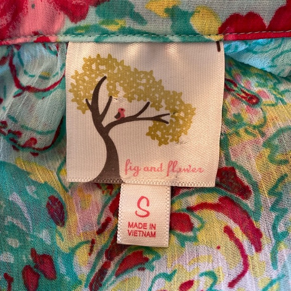 Anthropologie Fig and Flower Floral Sheer Flowy Button Top - Picture 5 of 12